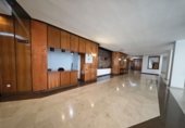 Oficinas en venta con 108m² en Madrid, en la zona de Costillares, Calle del Condado de Treviño foto