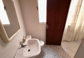 104m² commercial premises for sale in Águilas, Calle Sepulcro photo