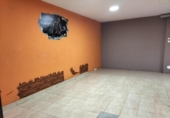 Local comercial en venta con 300m² en Cox, Carrer Miguel Hernández foto