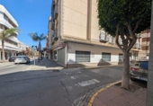 Local comercial
en venda
amb 244m² a El Ejido, Calle Circunvalación del Mercado foto