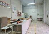 Local comercial en venta con 79m² en Madrid, en la zona de Opañel, Avenida de Oporto foto