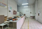 Local comercial en venta con 79m² en Madrid, en la zona de Opañel, Avenida de Oporto foto