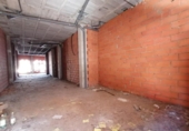 Local comercial
en venda
amb 140m² a Càceres, a la zona de Santa Clara, Calle del Camino Llano foto