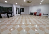 110m² locaux commerciaux pour vente à Cáceres, dans le quartier de Montosel, Calle Arsenio Gallego Hernández photo