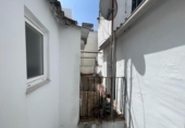 Edificio en venta con 263m² en Sevilla, en la zona de Feria, Calle Infantes foto