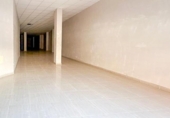 Local comercial en venta con 363m² en Elche, en la zona de Las Bayas, calle del mutxol, 03292 foto