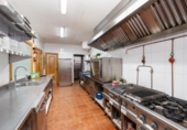 317m² hôtel pour vente à Alamedilla, Calle Cerrillo photo