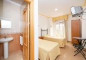 317m² hôtel pour vente à Alamedilla, Calle Cerrillo photo