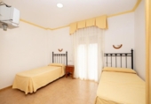 317m² hôtel pour vente à Alamedilla, Calle Cerrillo photo