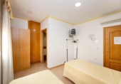 317m² hôtel pour vente à Alamedilla, Calle Cerrillo photo