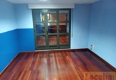 70m² bureau pour location à Torrelavega photo
