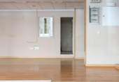 Local comercial en venta con 100m² en Torrevieja, Calle Orihuela foto