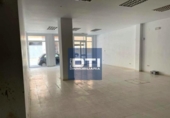 835m² commercial premises for sale in Coria del Río, avenida primero de mayo, 41100 photo