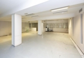916m² commercial premises for sale in Granada, in the area of Boquerón Neighborhood, Calle Santa Lucía photo