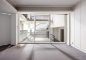 916m² commercial premises for sale in Granada, in the area of Boquerón Neighborhood, Calle Santa Lucía photo
