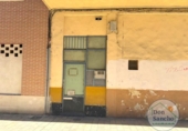 Local comercial en venta con 15m² en Valladolid, en la zona de Vadillos, Calle Isaac Quintero foto