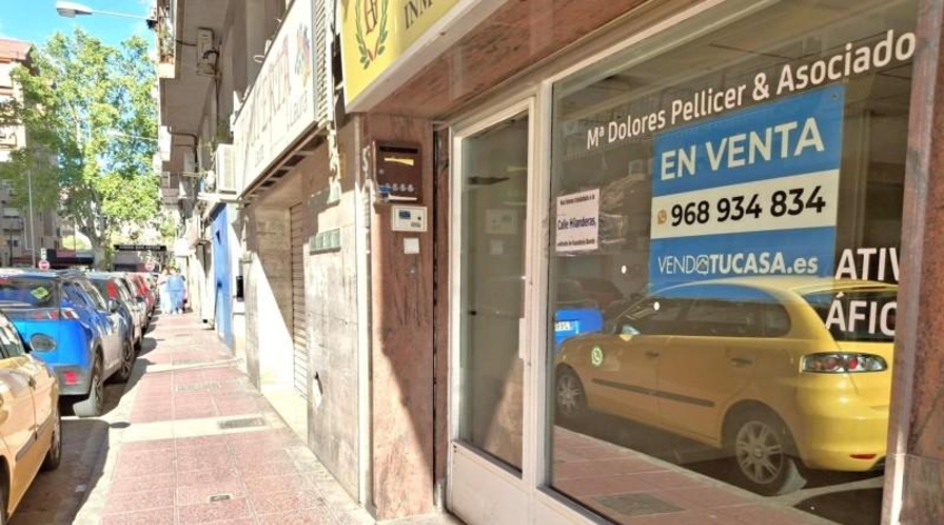 Local comercial