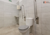 Local comercial
en lloguer
amb 99m² a Pamplona, a la zona de Ciutadella foto
