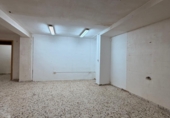 Local comercial en alquiler con 110m² en Jaén foto