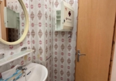Local comercial en alquiler con 110m² en Jaén foto