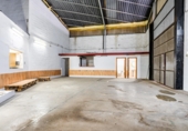 Nave Industrial en venta con 400m² en San Fernando foto