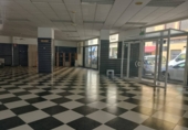 60m² commercial premises for sale in Oliva photo