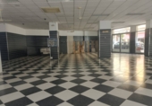 60m² commercial premises for sale in Oliva photo