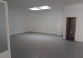 Local comercial en venta con 60m² en Oliva foto