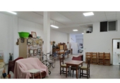 Local comercial en venta con 60m² en Gandía foto