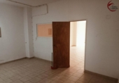 Local comercial en venta con 60m² en Oliva foto