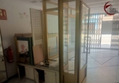60m² commercial premises for sale in Oliva photo