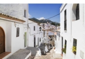 60m² commercial premises for sale in Oliva photo