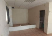 60m² locaux commerciaux pour location à Oliva photo