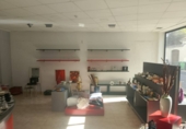 Local comercial en venta con 60m² en Oliva foto