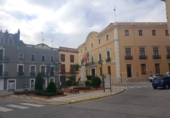 Local comercial en venta con 60m² en Oliva foto