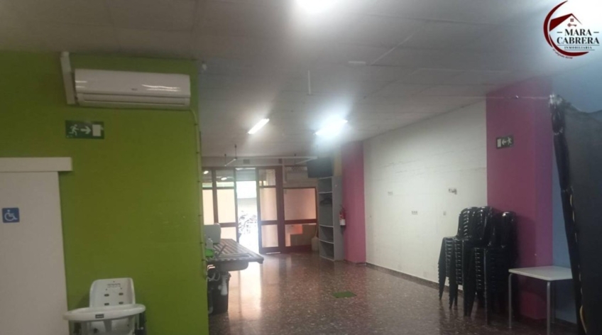 Local comercial