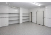 60m² locaux commerciaux pour vente à Piles photo