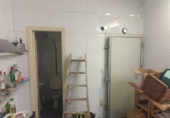 60m² locaux commerciaux pour vente à Piles photo