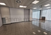 Local comercial en venta con 210m² en Viladecans, Carrer de Marià Sanjuan Cuchi foto
