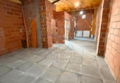Local comercial en venta con 60m² en Cuenca, Calle del Río Fresneda foto