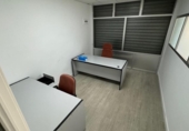 175m² offices for sale in Elche, photo