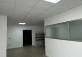 175m² offices for sale in Elche, photo
