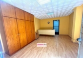 41m² salon de coiffure pour vente à Reus, dans le quartier de Quartier Ample, Carrer General Moragues photo