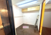41m² salon de coiffure pour vente à Reus, dans le quartier de Quartier Ample, Carrer General Moragues photo