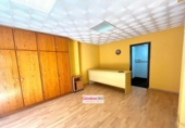 41m² salon de coiffure pour vente à Reus, dans le quartier de Quartier Ample, Carrer General Moragues photo