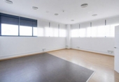 Oficina
en venda
amb 140m² a Madrid, a la zona de Palomeras Sud-est foto