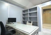 50m² office for sale in Córdoba, in the area of Santiago, Plaza Vaca de Alfaro photo