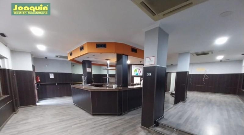 Local comercial