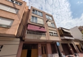 Local comercial en venta con 265m² en Torrevieja, Calle Concordia foto