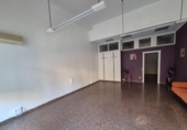 Local comercial
en venda
amb 80m² a Elda, avenida de chapí foto